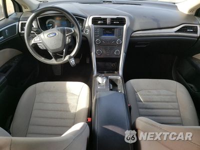 Zdjęcie 8 z 12 samochodu: 2017 FORD FUSION S VIN:3FA6P0G72HR368996 - miniatura