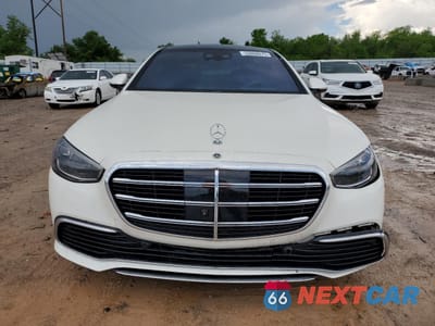 Piąte zdjęcie samochodu w środku: 2022 MERCEDES-BENZ S 580 4MATIC VIN:W1K6G7GBXNA163204 - miniatura