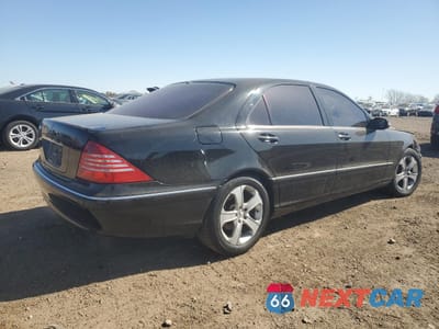 Trzecie zdjęcie samochodu z tyłu: 2004 MERCEDES-BENZ S 500 VIN:WDBNG75JX4A414185 - miniatura