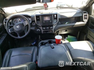 Zdjęcie 8 z 13 samochodu: 2021 RAM 2500 TRADESMAN VIN:3C6UR4CJ8MG673940 - miniatura