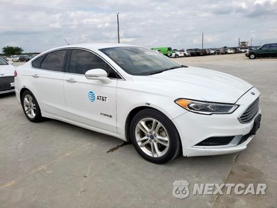Czwarte zdjęcie samochodu z boku: 2018 FORD FUSION SE HYBRID VIN:3FA6P0LU5JR129847 - miniatura