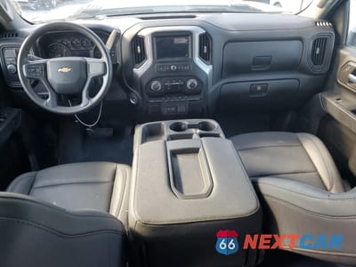 Zdjęcie 8 z 13 samochodu: 2024 CHEVROLET SILVERADO C2500 HEAVY DUTY VIN:1GC4WLE74RF260547 - miniatura