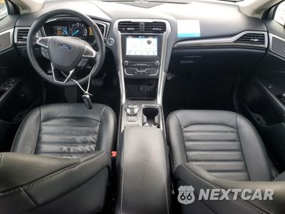 Zdjęcie 8 z 12 samochodu: 2018 FORD FUSION SE HYBRID VIN:3FA6P0LU9JR172040 - miniatura