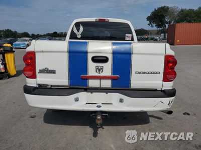 Zdjęcie 6 z 12 samochodu: 2011 DODGE DAKOTA SLT VIN:1D7RE3GK6BS564198 - miniatura