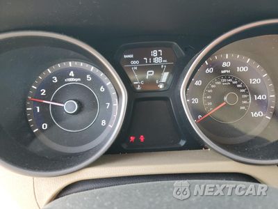 Zdjęcie 9 z 12 samochodu: 2013 HYUNDAI ELANTRA GLS VIN:5NPDH4AE9DH452467 - miniatura