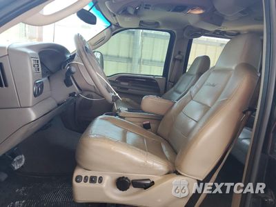 Zdjęcie 7 z 13 samochodu: 2003 FORD EXCURSION LIMITED VIN:1FMSU43P03ED13615 - miniatura