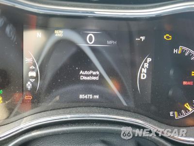 Zdjęcie 9 z 15 samochodu: 2021 JEEP GRAND CHEROKEE LIMITED VIN:1C4RJFBG1MC567369 - miniatura