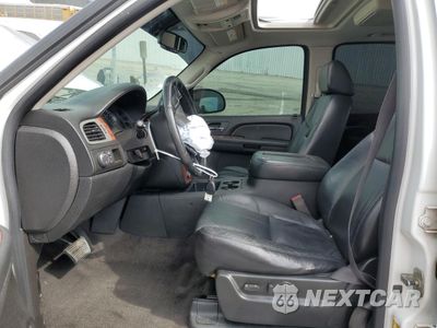 Zdjęcie 7 z 15 samochodu: 2008 CHEVROLET TAHOE C1500 VIN:1GNFC13J18J229974 - miniatura