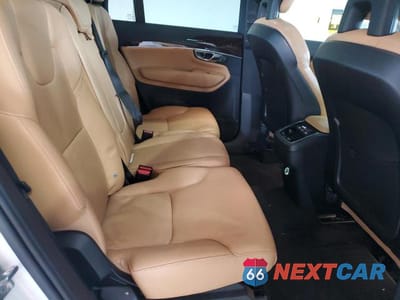 Zdjęcie 11 z 13 samochodu: 2016 VOLVO XC90 T6 VIN:YV4A22PK8G1093840 - miniatura