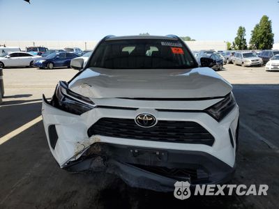 Piąte zdjęcie samochodu w środku: 2022 TOYOTA RAV4 XLE VIN:2T3P1RFV1NW252894 - miniatura