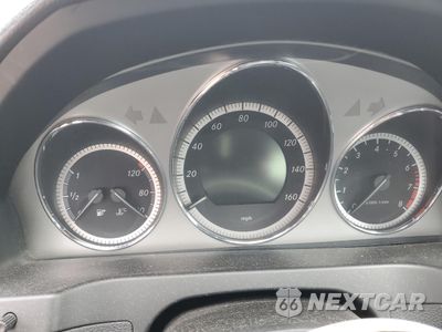 Zdjęcie 9 z 12 samochodu: 2009 MERCEDES-BENZ C 300 4MATIC VIN:WDDGF81X49R078075 - miniatura