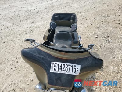 Piąte zdjęcie samochodu w środku: 2007 HARLEY-DAVIDSON FLHTCUI VIN:1HD1FC4197Y658174 - miniatura