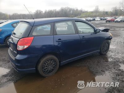 Trzecie zdjęcie samochodu z tyłu: 2004 TOYOTA COROLLA MATRIX BASE VIN:2T1LR38E04C275464 - miniatura