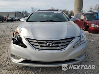 Piąte zdjęcie samochodu w środku: 2013 HYUNDAI SONATA SE VIN:5NPEC4AC7DH617692 - miniatura