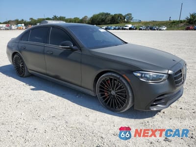 Czwarte zdjęcie samochodu z boku: 2021 MERCEDES-BENZ S 580 4MATIC VIN:W1K6G7GB4MA029948 - miniatura