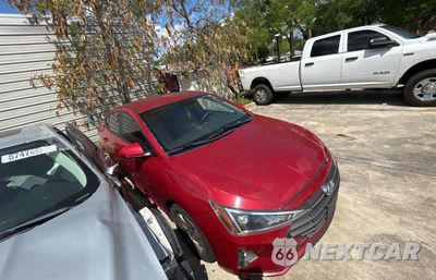 2019 HYUNDAI ELANTRA SEL KMHD84LF3KU770704 - główne zdjęcie licytacji z USA - miniatura