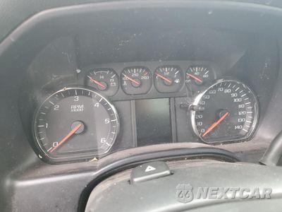 Zdjęcie 9 z 12 samochodu: 2015 CHEVROLET SILVERADO C3500 VIN:1GB3CYCG3FZ528801 - miniatura