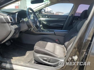 Zdjęcie 7 z 12 samochodu: 2017 NISSAN MAXIMA 3.5S VIN:1N4AA6AP5HC374605 - miniatura