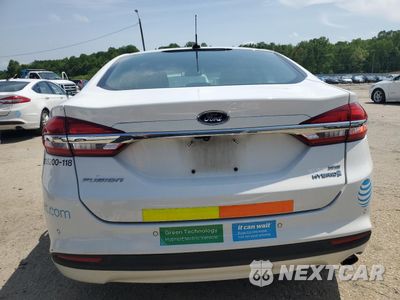 Zdjęcie 6 z 12 samochodu: 2018 FORD FUSION SE HYBRID VIN:3FA6P0LU6JR118694 - miniatura
