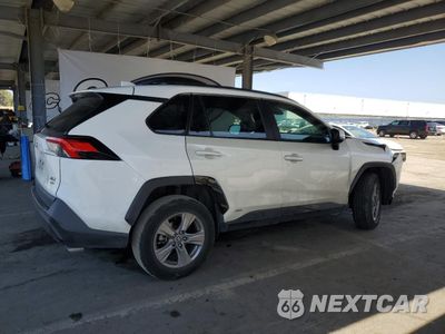 Trzecie zdjęcie samochodu z tyłu: 2022 TOYOTA RAV4 XLE VIN:2T3P1RFV1NW252894 - miniatura