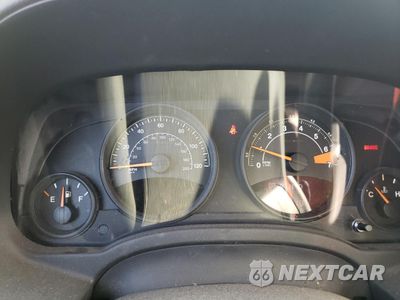 Zdjęcie 9 z 13 samochodu: 2016 JEEP COMPASS SPORT VIN:1C4NJCBA0GD715521 - miniatura