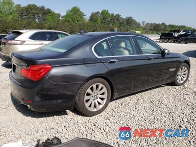 Trzecie zdjęcie samochodu z tyłu: 2011 BMW 750 XI VIN:WBAKC6C50BC394043 - miniatura