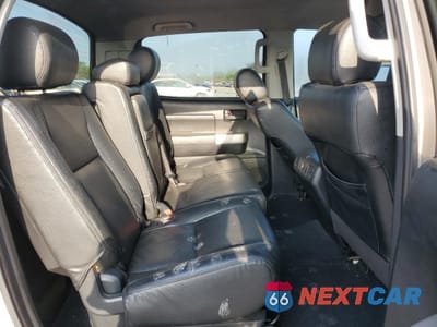 Zdjęcie 10 z 14 samochodu: 2008 TOYOTA TUNDRA CREWMAX VIN:5TBEV541X8S480170 - miniatura