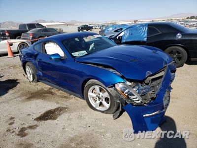Czwarte zdjęcie samochodu z boku: 2018 FORD MUSTANG VIN:1FA6P8TH3J5185760 - miniatura