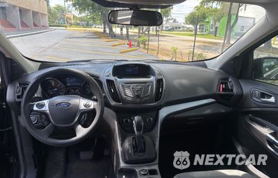 Zdjęcie 9 z 11 samochodu: 2014 FORD ESCAPE SE VIN:1FMCU0GX0EUC69759 - miniatura