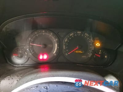 Zdjęcie 9 z 13 samochodu: 2004 CADILLAC SRX VIN:1GYEE637840171596 - miniatura