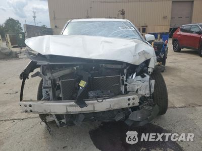 Piąte zdjęcie samochodu w środku: 2020 TOYOTA HIGHLANDER L VIN:5TDCZRAHXLS503452 - miniatura