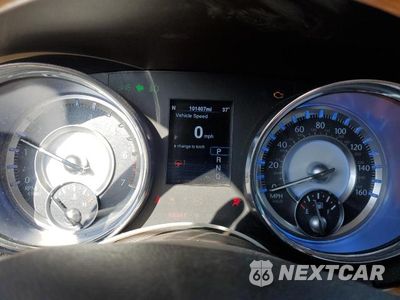 Zdjęcie 9 z 12 samochodu: 2014 CHRYSLER 300C VIN:2C3CCAKT3EH229538 - miniatura