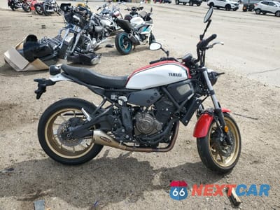 2021 YAMAHA XSR700 JYARM21E7MA001465 - główne zdjęcie licytacji z USA - miniatura
