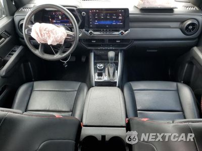 Zdjęcie 8 z 14 samochodu: 2023 CHEVROLET COLORADO TRAIL BOSS VIN:1GCPTEEKXP1172179 - miniatura