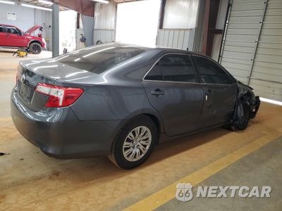 Trzecie zdjęcie samochodu z tyłu: 2014 TOYOTA CAMRY L VIN:4T1BF1FK2EU843229 - miniatura