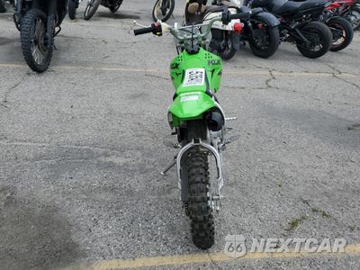 Czwarte zdjęcie samochodu z boku: 2022 KAWASAKI KLX110 D VIN:MH4LXSD14NJP03946 - miniatura