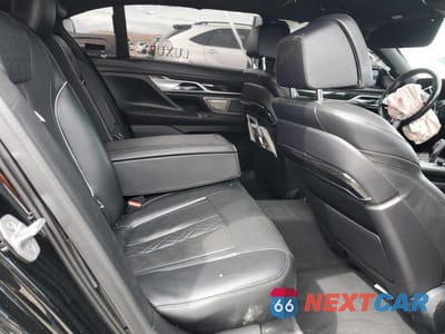 Zdjęcie 10 z 13 samochodu: 2021 BMW 750 XI VIN:WBA7U2C08MCF47564 - miniatura