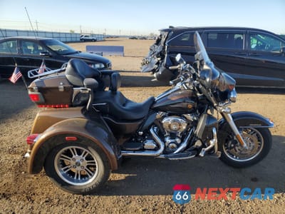 2013 HARLEY-DAVIDSON FLHTCUTG TRI GLIDE ULTRA CLASSIC 1HD1MAM26DB851092 - główne zdjęcie licytacji z USA - miniatura