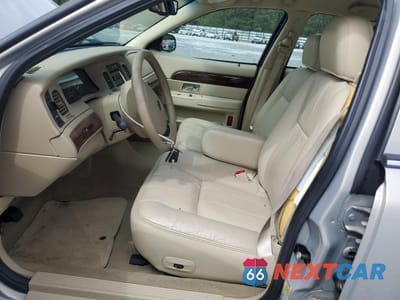 Zdjęcie 7 z 12 samochodu: 2009 MERCURY GRAND MARQUIS LS VIN:2MEHM75VX9X627323 - miniatura