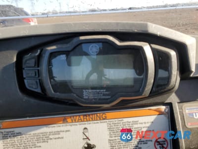 Zdjęcie 8 z 11 samochodu: 2018 YAMAHA YXM700 E VIN:5Y4AMA5Y8JA105434 - miniatura