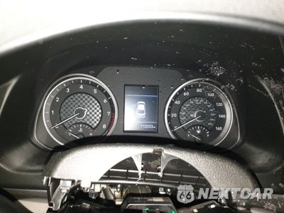 Zdjęcie 9 z 12 samochodu: 2019 HYUNDAI ELANTRA SEL VIN:5NPD84LF8KH423531 - miniatura
