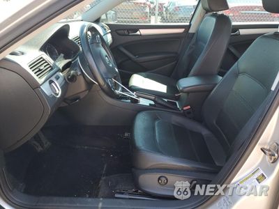 Zdjęcie 7 z 14 samochodu: 2012 VOLKSWAGEN PASSAT SE VIN:1VWBP7A30CC078977 - miniatura