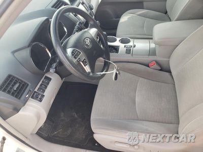 Zdjęcie 7 z 15 samochodu: 2013 TOYOTA HIGHLANDER BASE VIN:5TDZK3EH3DS138913 - miniatura