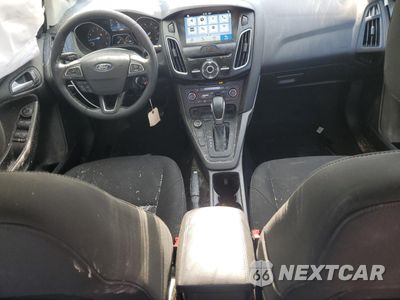 Zdjęcie 8 z 13 samochodu: 2017 FORD FOCUS SEL VIN:1FADP3H22HL282730 - miniatura