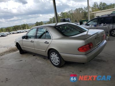 Drugie zdjęcie samochodu z przodu: 1998 MERCEDES-BENZ E 320 VIN:WDBJF65F8WA531354 - miniatura