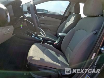 Zdjęcie 7 z 13 samochodu: 2020 KIA FORTE FE VIN:3KPF24AD5LE256403 - miniatura