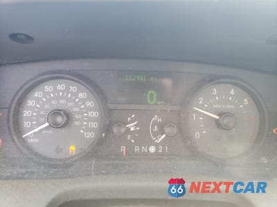 Zdjęcie 9 z 14 samochodu: 2007 MERCURY GRAND MARQUIS LS VIN:2MEHM75V17X610200 - miniatura
