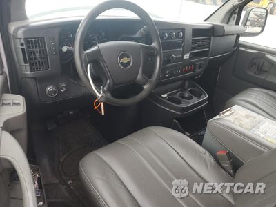Zdjęcie 8 z 13 samochodu: 2015 CHEVROLET EXPRESS G2500 VIN:1GCWGFCF5F1258798 - miniatura