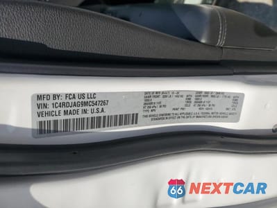 Zdjęcie 12 z 12 samochodu: 2021 DODGE DURANGO SXT VIN:1C4RDJAG9MC547267 - miniatura