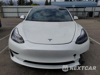 Piąte zdjęcie samochodu w środku: 2023 TESLA MODEL 3 VIN:5YJ3E1EA9PF593388 - miniatura